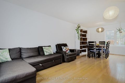 Photo 1 at 2 Cottonwood Drive, Don Mills, Toronto