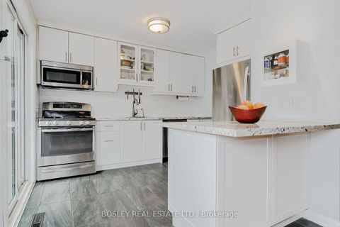 Photo 3 at 2 Cottonwood Drive, Don Mills, Toronto