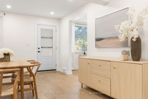 Photo 2 at 27 Brawley Avenue, City Centre West, Toronto