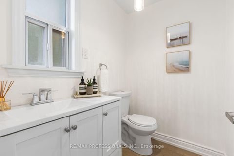Photo 12 at 27 Brawley Avenue, City Centre West, Toronto
