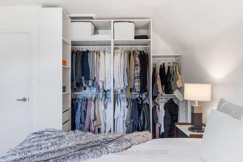 Photo 15 at 27 Brawley Avenue, City Centre West, Toronto