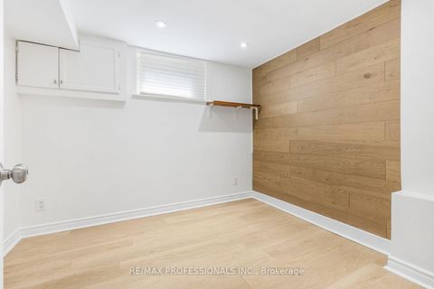 Photo 23 at 27 Brawley Avenue, City Centre West, Toronto