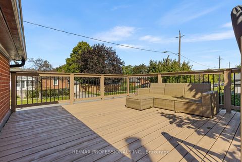 Photo 28 at 27 Brawley Avenue, City Centre West, Toronto