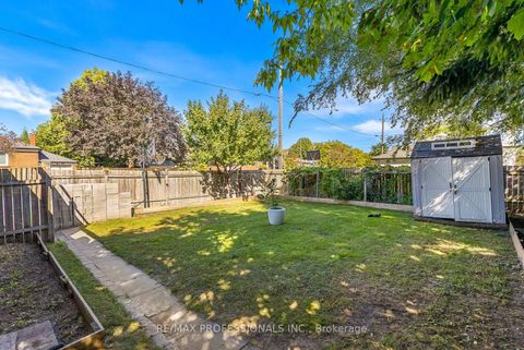 Photo 29 at 27 Brawley Avenue, City Centre West, Toronto