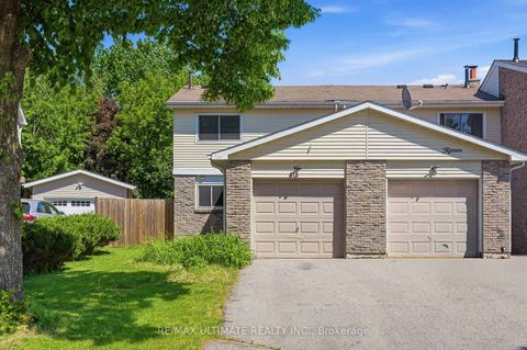 Photo 0 at 17 Quantrell Trail, Malvern, Toronto