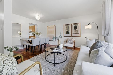 Photo 3 at 17 Quantrell Trail, Malvern, Toronto