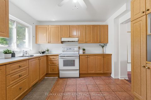 Photo 11 at 17 Quantrell Trail, Malvern, Toronto
