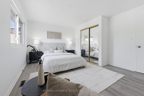 Photo 13 at 17 Quantrell Trail, Malvern, Toronto