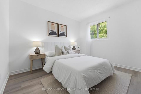 Photo 19 at 17 Quantrell Trail, Malvern, Toronto