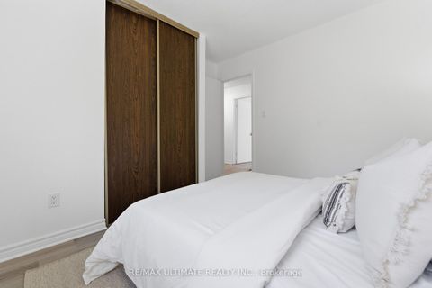 Photo 20 at 17 Quantrell Trail, Malvern, Toronto
