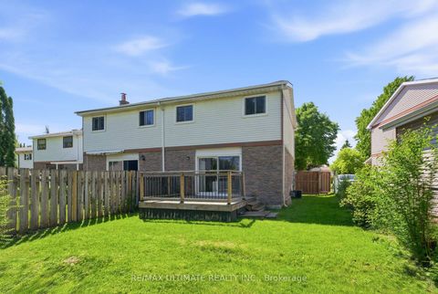 Photo 27 at 17 Quantrell Trail, Malvern, Toronto