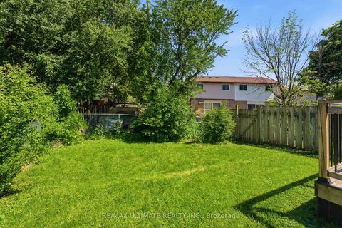 Photo 28 at 17 Quantrell Trail, Malvern, Toronto