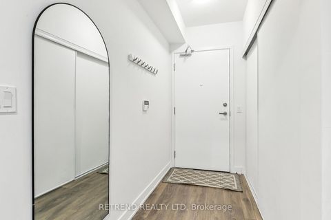 Photo 2 at 1402 - 195 Redpath Avenue, Mount Pleasant West, Toronto