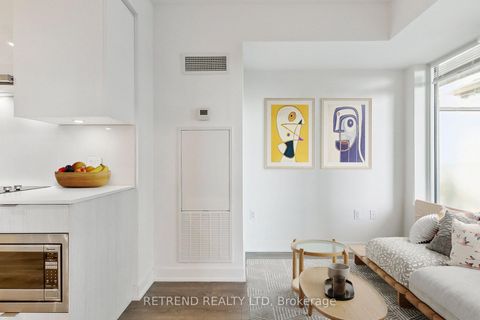 Photo 7 at 1402 - 195 Redpath Avenue, Mount Pleasant West, Toronto