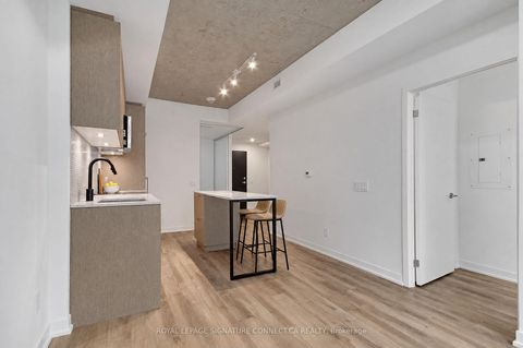 Photo 4 at 410 - 1808 St Clair Avenue, Pellam Park, Toronto