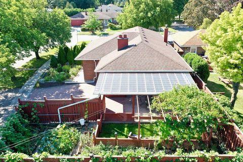Photo 38 at 2 Richbourne Court, Sullivan, Toronto