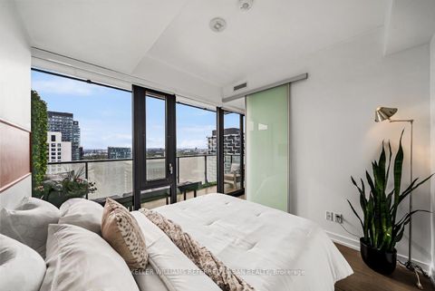 Photo 14 at 4102 - 161 Roehampton Avenue W, Mount Pleasant West, Toronto