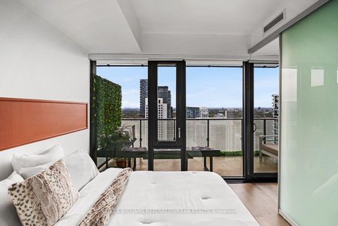 Photo 15 at 4102 - 161 Roehampton Avenue W, Mount Pleasant West, Toronto