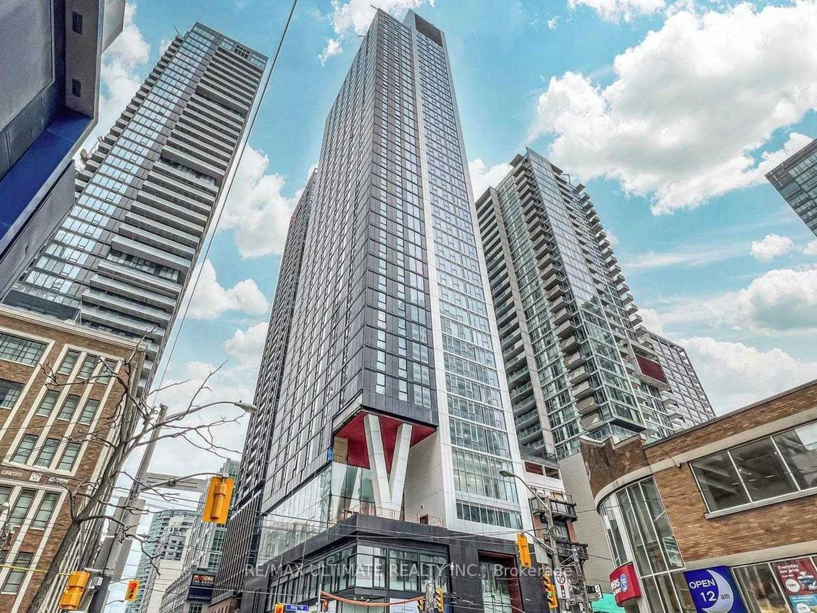 1904 - 357 King Street, Waterfront Communities C1, Toronto 
