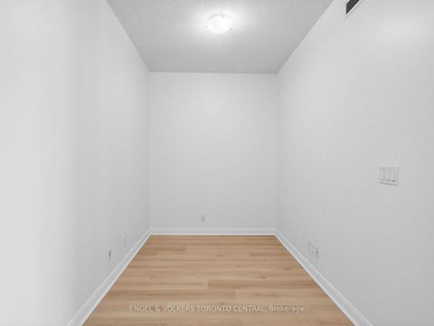 Photo 15 at 1101 - 500 Sherbourne Street, North St. James Town, Toronto