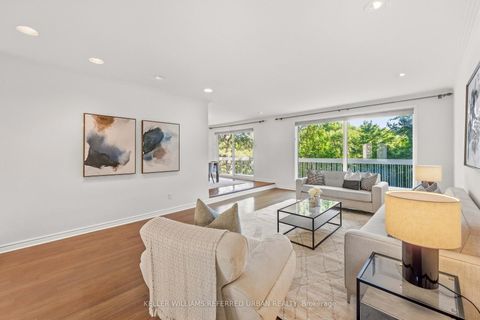 Photo 14 at 23 Brockington Crescent, Bathurst Manor, Toronto