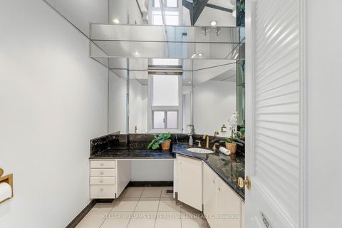 Photo 20 at 23 Brockington Crescent, Bathurst Manor, Toronto