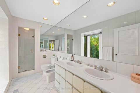 Photo 25 at 23 Brockington Crescent, Bathurst Manor, Toronto