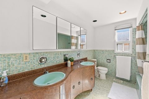 Photo 29 at 23 Brockington Crescent, Bathurst Manor, Toronto