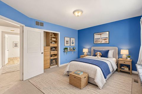 Photo 31 at 23 Brockington Crescent, Bathurst Manor, Toronto