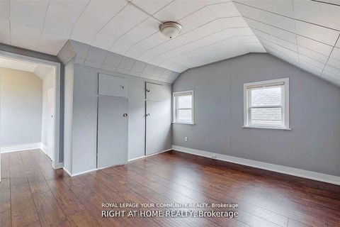 Photo 19 at 13066 Keele Street, King City, King