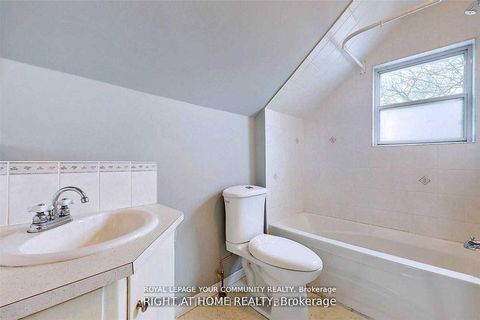 Photo 21 at 13066 Keele Street, King City, King