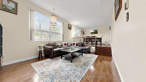 Photo 2 at 110 Courville Coach Way, Pleasant View, Toronto