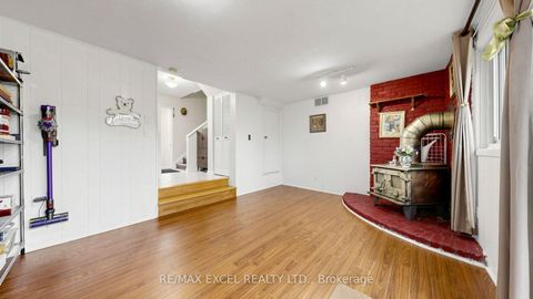 Photo 33 at 110 Courville Coach Way, Pleasant View, Toronto