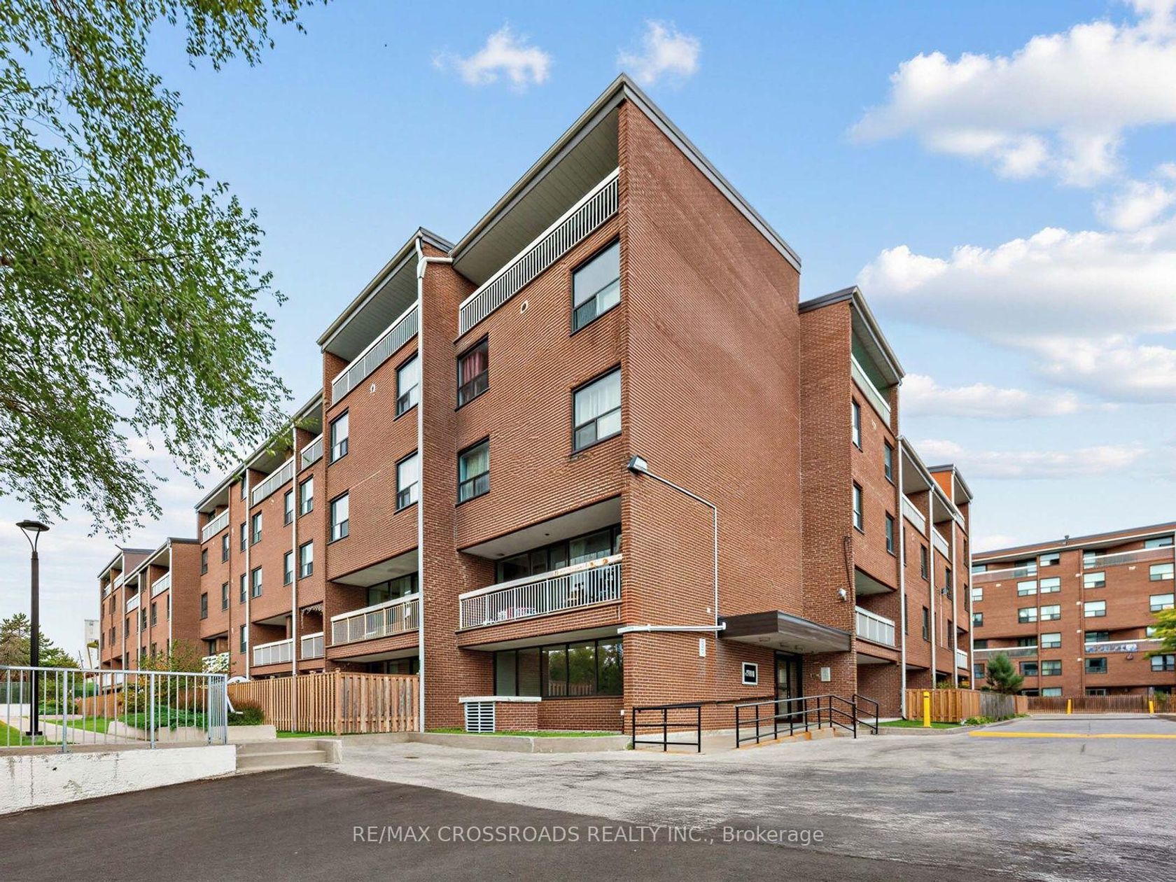 504 - 4060 Lawrence Avenue E, West Hill, Toronto 