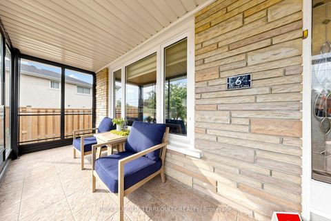 Photo 5 at 6 Fulwell Crescent, York University Heights, Toronto