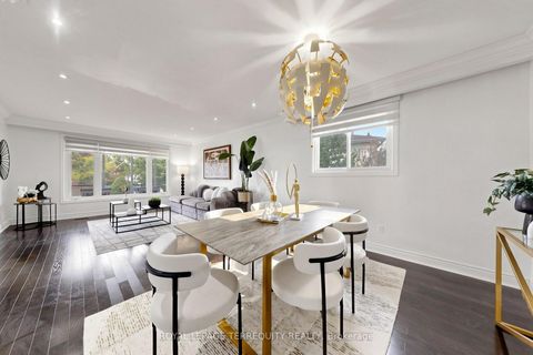 Photo 12 at 6 Fulwell Crescent, York University Heights, Toronto