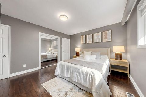 Photo 24 at 6 Fulwell Crescent, York University Heights, Toronto