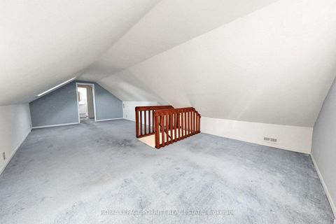 Photo 14 at 51 Arcadian Circle, Long Branch, Toronto