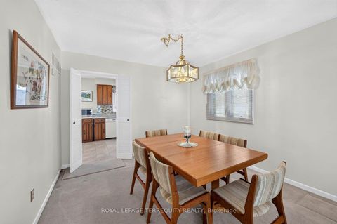 Photo 7 at 851 Huntingwood Drive, Sullivan, Toronto