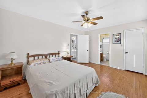 Photo 21 at 851 Huntingwood Drive, Sullivan, Toronto