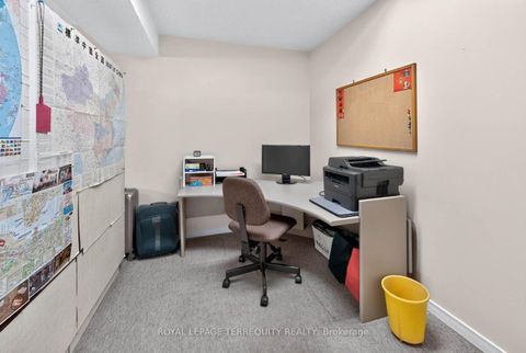 Photo 31 at 851 Huntingwood Drive, Sullivan, Toronto