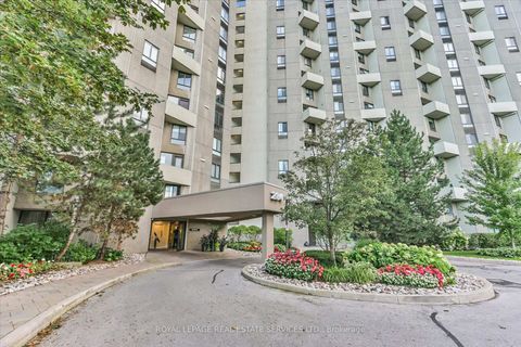 Photo 5 at E1 - 284 Mill Road, Markland Wood, Toronto