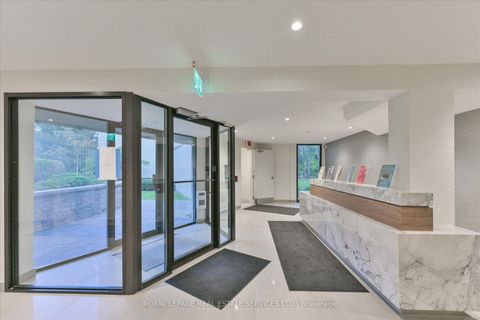 Photo 6 at E1 - 284 Mill Road, Markland Wood, Toronto