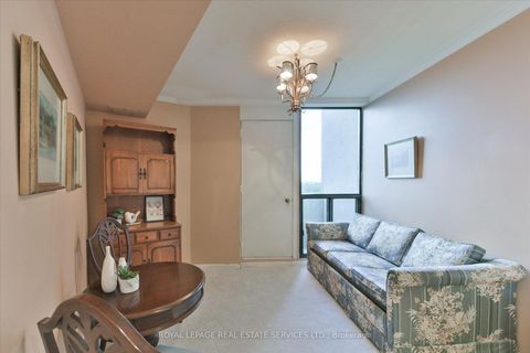 Photo 17 at E1 - 284 Mill Road, Markland Wood, Toronto