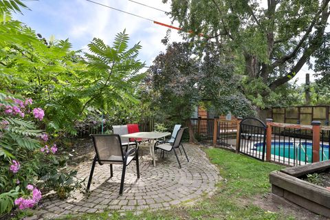 Photo 11 at 17 Wembley Road, Forest Hill North, Toronto