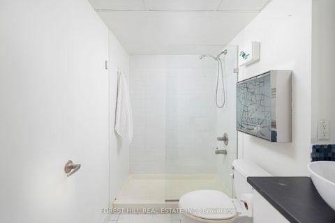 Photo 26 at 105 - 2154 Dundas Street W, Roncesvalles, Toronto