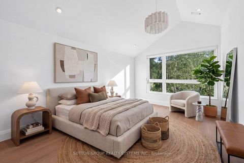 Photo 34 at 272 Renforth Drive, Markland Wood, Toronto