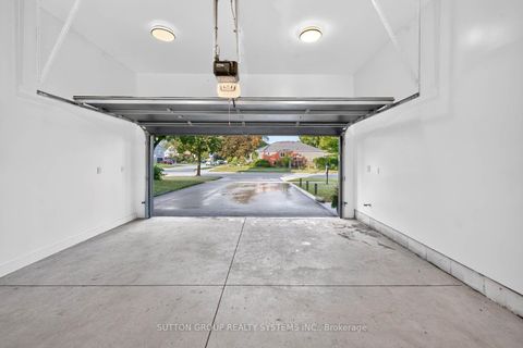 Photo 46 at 272 Renforth Drive, Markland Wood, Toronto