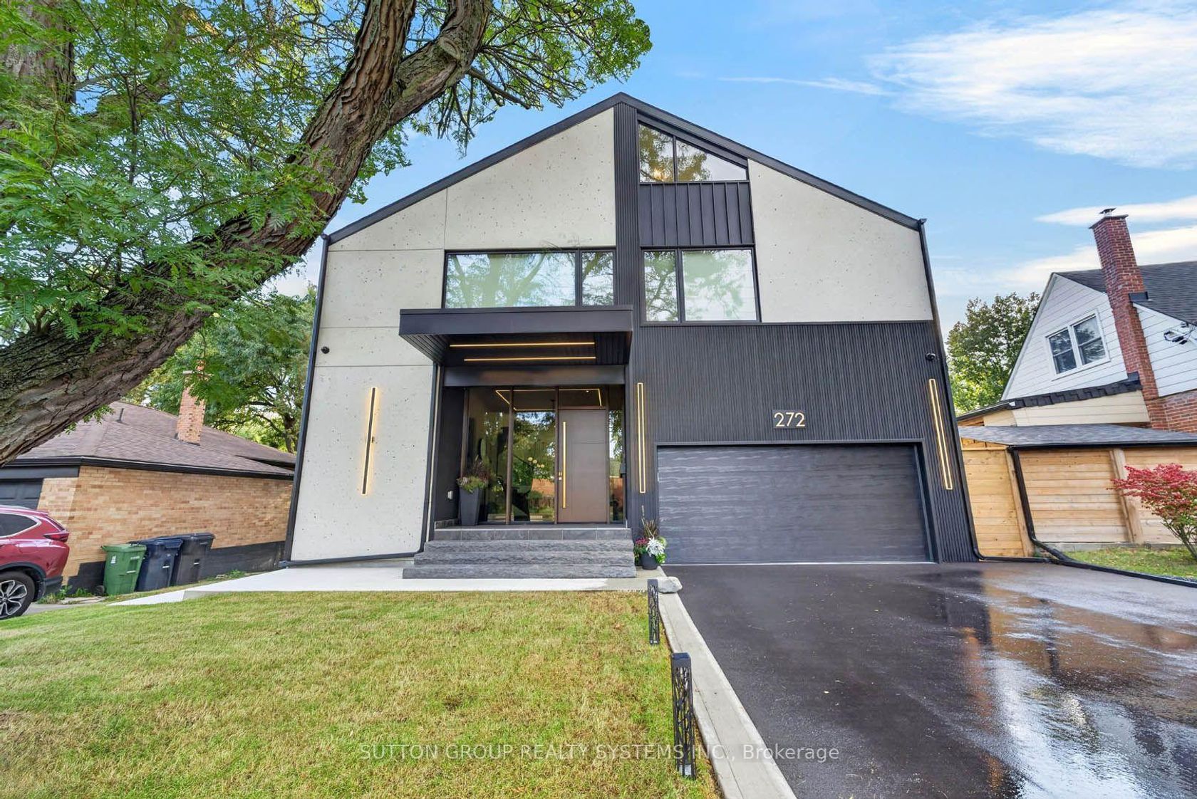 272 Renforth Drive, Markland Wood, Toronto 