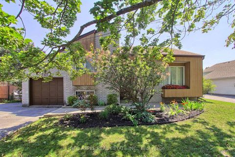 Photo 0 at 2277 Scythes Street, Stroud, Innisfil